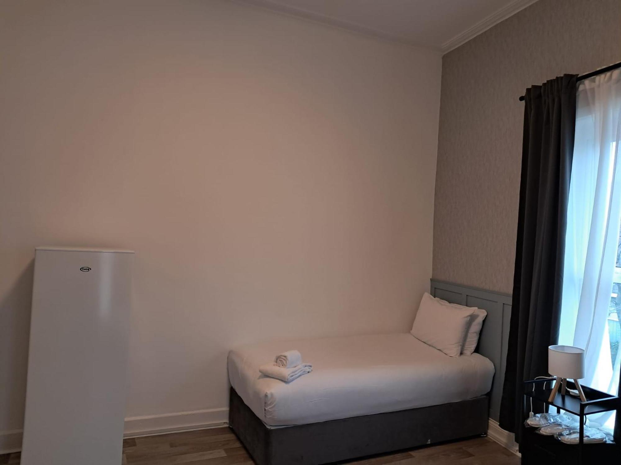 Saint Annes Guest House - 22 Berkeley, Dublin